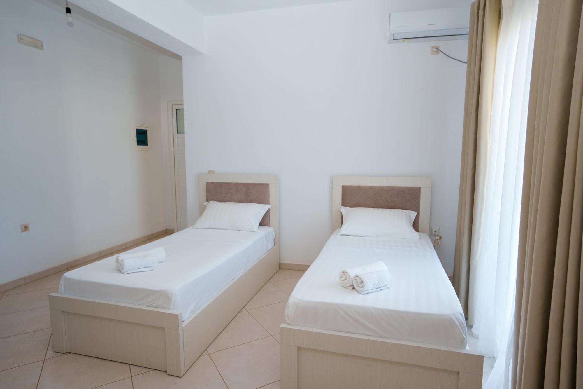 קסאמיל Near The Sea Apartments Nano מראה חיצוני תמונה