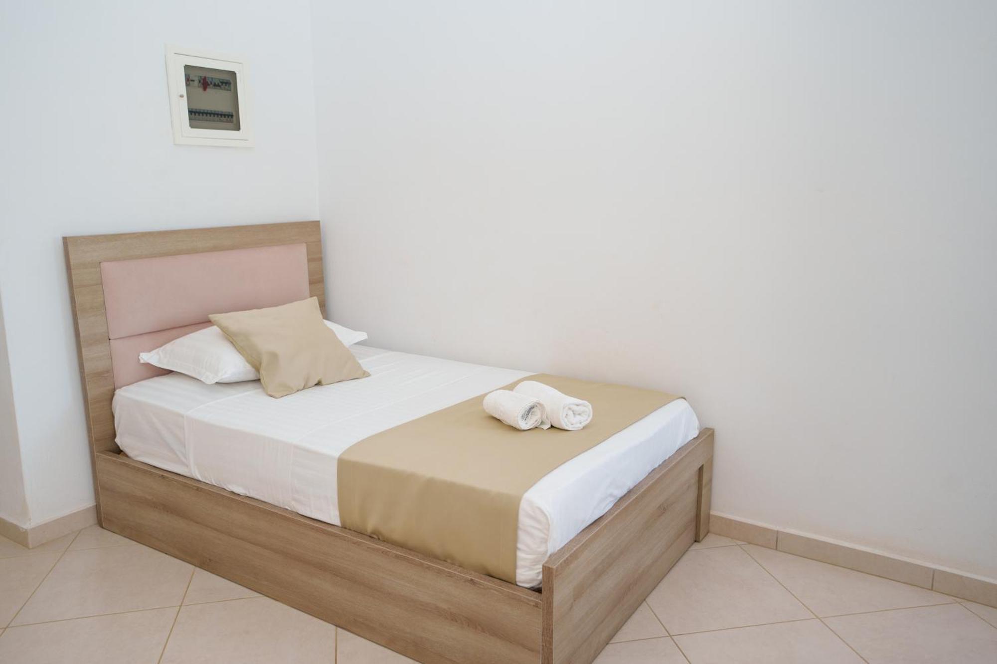 קסאמיל Near The Sea Apartments Nano מראה חיצוני תמונה
